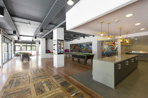 Sydney University Village - Tourism Cairns 3