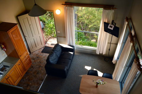 The Great Ocean Road Cottages And Backpackers - Tourism Cairns 8