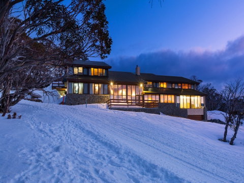 Valhalla Perisher - Tourism Cairns 2