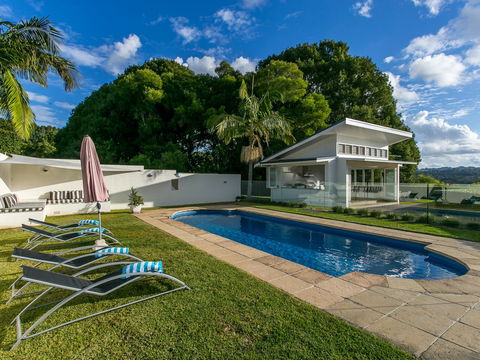 Byron's Brae - Tourism Cairns 2