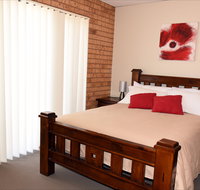 Central Wagga Apartments Salmon Apartment - Tourism Cairns