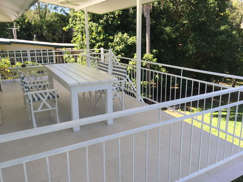Daggoombah Holiday House - Tourism Cairns 7