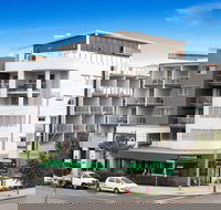 Hotel Chino - Tourism Cairns