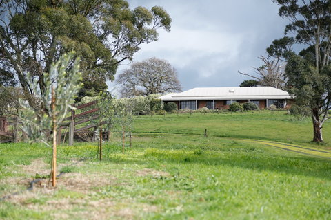 Kardella Country Homestead - Tourism Cairns 1