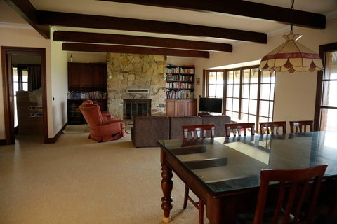 Kardella Country Homestead - Tourism Cairns 4