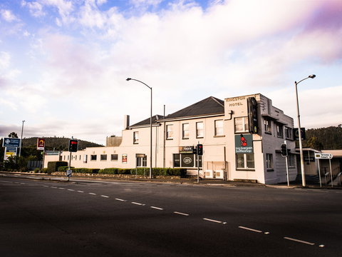 Kingston Hotel - Tourism Cairns 1