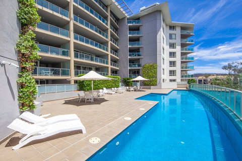 Pacific Suites Canberra - Tourism Cairns 0