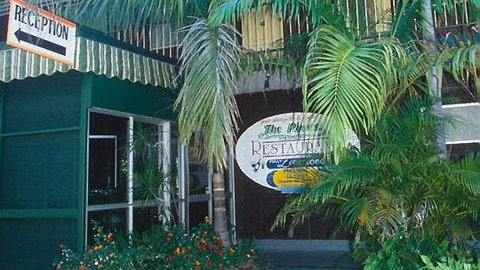 Pine Tree Motel - Tourism Cairns 1