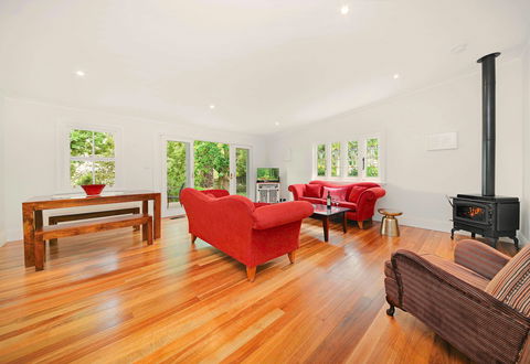 Poets Cottage - Tourism Cairns 0