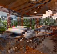 Rose Gums Wilderness Retreat - Tourism Cairns