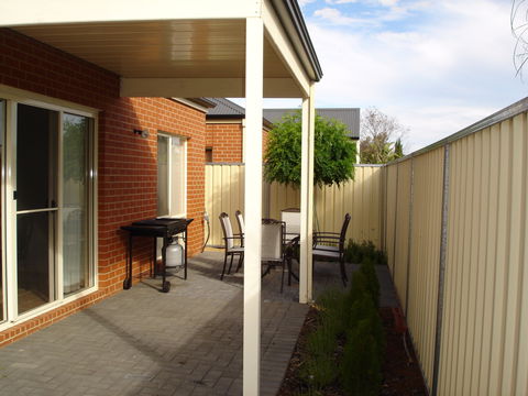 Shamore Apartments - Eleventh Street Mildura - Tourism Cairns 5