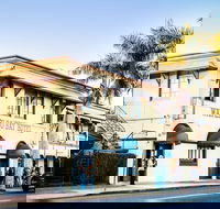 The Waterloo Bay Hotel - Tourism Cairns