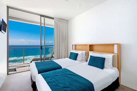 ULTIQA Air On Broadbeach - Tourism Cairns 8