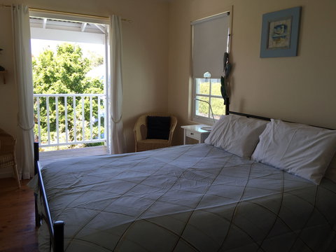 Whalers Retreat - Tourism Cairns 7