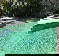 Araluen Motor Lodge - Tourism Cairns