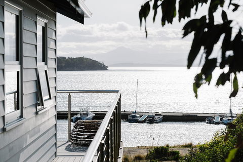 Bruny Boathouse - Tourism Cairns 1