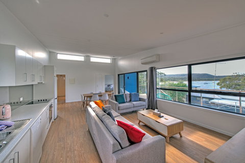 Dock Of The Bay - Tourism Cairns 2