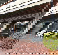 New West Retreat - Tourism Cairns