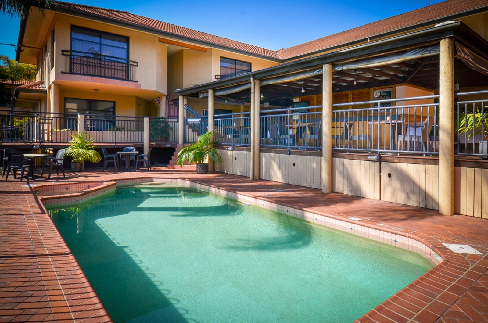 Hamilton QLD Tourism Cairns