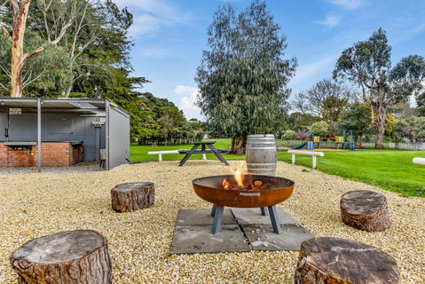 Pine Country Caravan Park - Pet Friendly - Tourism Cairns 1