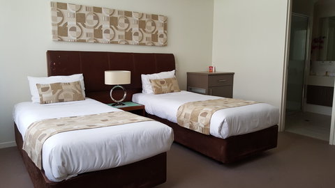 Quality Suites Fremantle - Tourism Cairns 1
