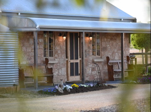 Riverline Cottage - Tourism Cairns 0