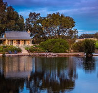 Stonewell Cottages and Vineyards - Tourism Cairns