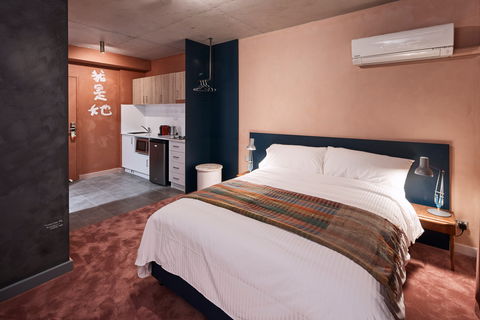 The Collectionist Hotel - Tourism Cairns 2