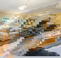 Blue Moon Cottages - Tourism Cairns