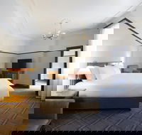 Brassey Hotel - Tourism Cairns