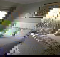 Cascade Cottages - Tourism Cairns