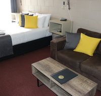 Childers Oasis Motel