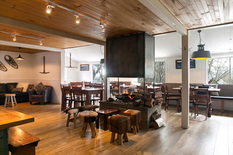 Feathertop Alpine Lodge - Tourism Cairns 0