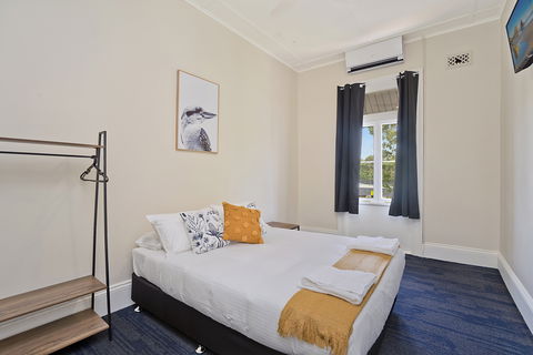 Imperial Hotel - Tourism Cairns 2