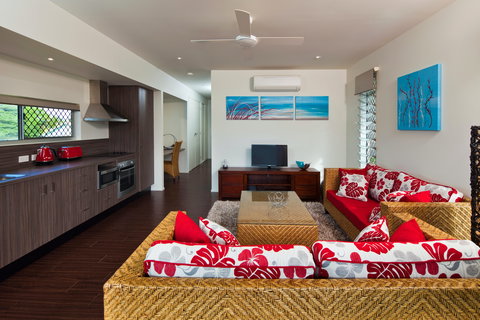 Island Villas And Apartments - Tourism Cairns 2
