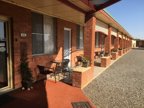 Quirindi Sunflower Motor Inn - Tourism Cairns 0