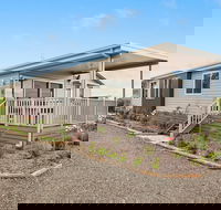 The Lake House - Tourism Cairns