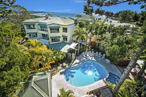 The Lookout Resort - Tourism Cairns 0