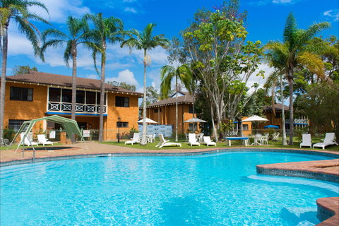 Vacation Village - Tourism Cairns 0