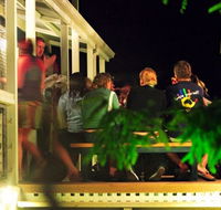 Blue Reef Backpackers - Tourism Cairns