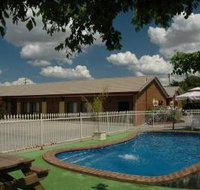 Fountain Court Motor Inn - Tourism Cairns