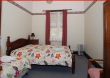 The Araluen Valley Hotel - Tourism Cairns 2