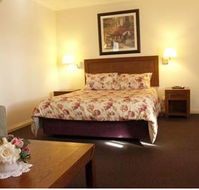 Armidale Pines Motel - Tourism Cairns