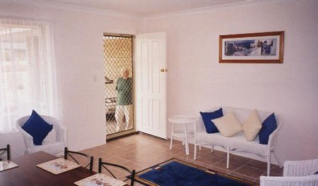 JJ's Holiday Cottages - Butler Street - Tourism Cairns 1