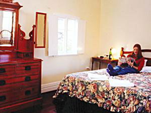 Karribank Country Retreat - Tourism Cairns 3