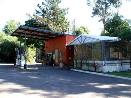 Warren Way Caravan Park - Tourism Cairns 2