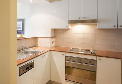 Quay West Suites Melbourne - Tourism Cairns 2