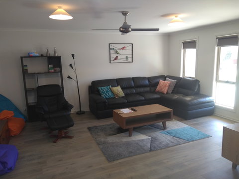 32 West B & B - Tourism Cairns 2