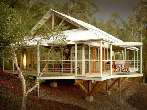 Bombah Point Eco Cottages - Tourism Cairns 0