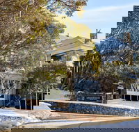 Breathtaker Hotel  Spa - Tourism Cairns